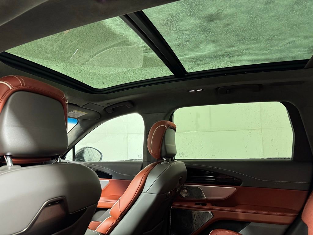 New 2024 Lincoln Nautilus Black Label w/ Jet Appearance Package (87T) image 55