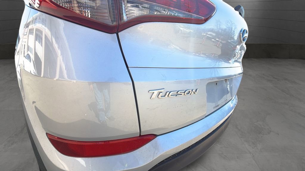 Used 2016 Hyundai Tucson SE w/ Option Group 02 image 29