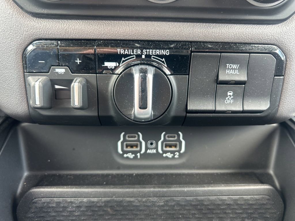 Used 2022 RAM 1500 Big Horn w/ Trailer Tow Group AWD/4WD image 10