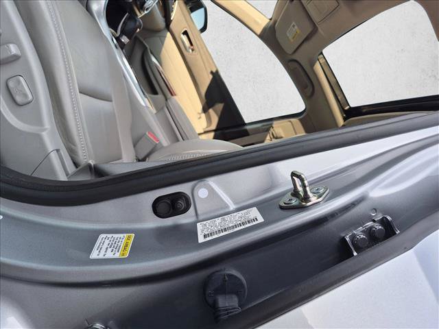 Used 2017 Acura TLX w/ Technology Package FWD image 26