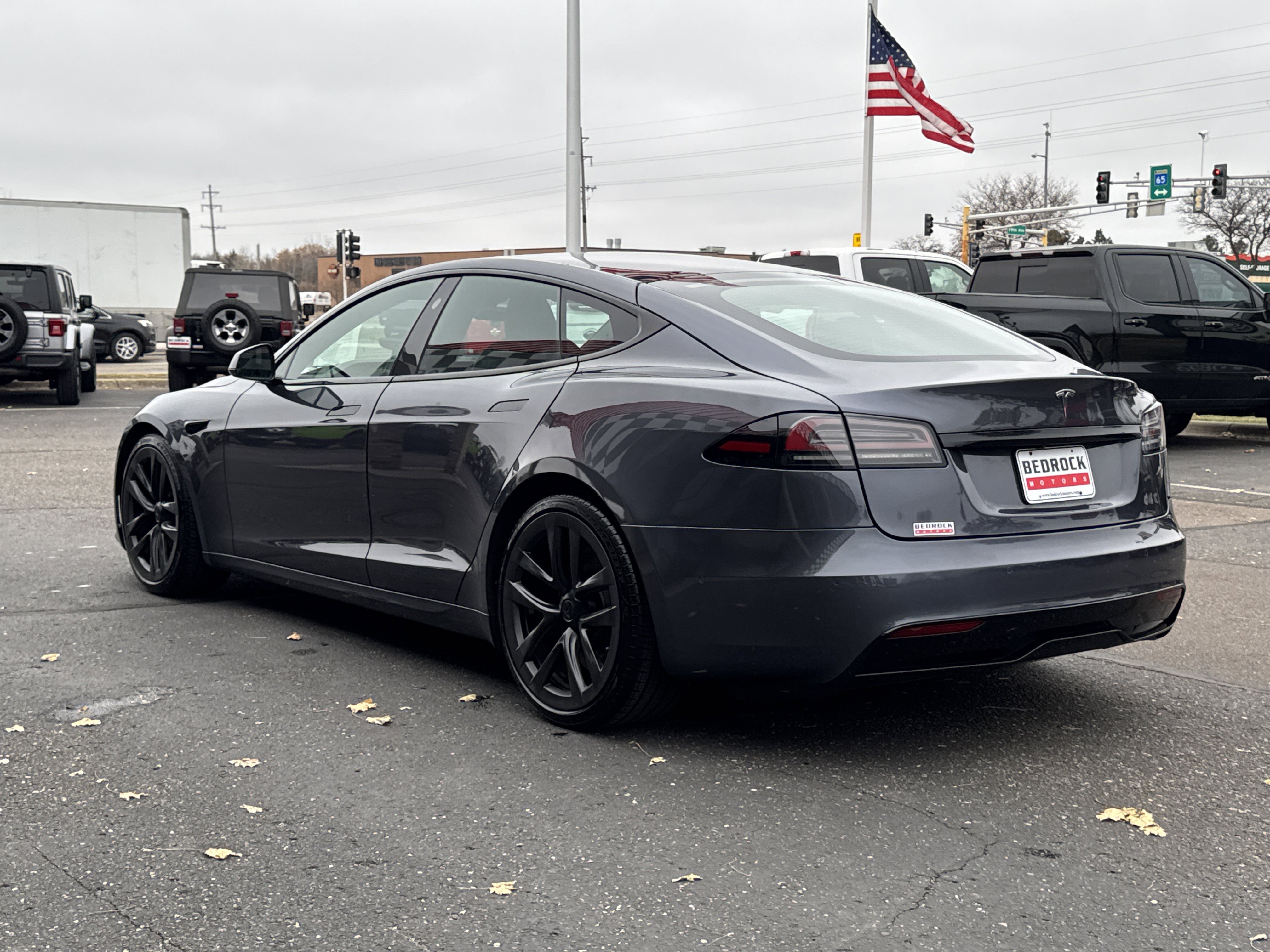 Used 2022 Tesla Model S image 5