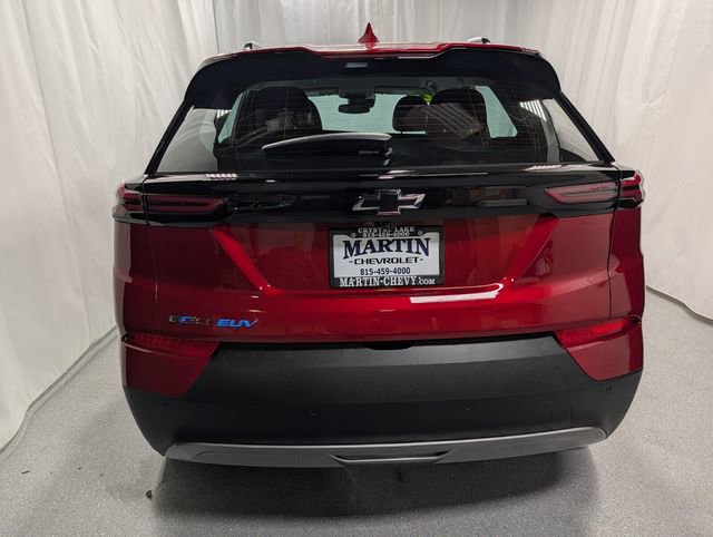 Certified 2023 Chevrolet Bolt EUV LT w/ Comfort Package image 4