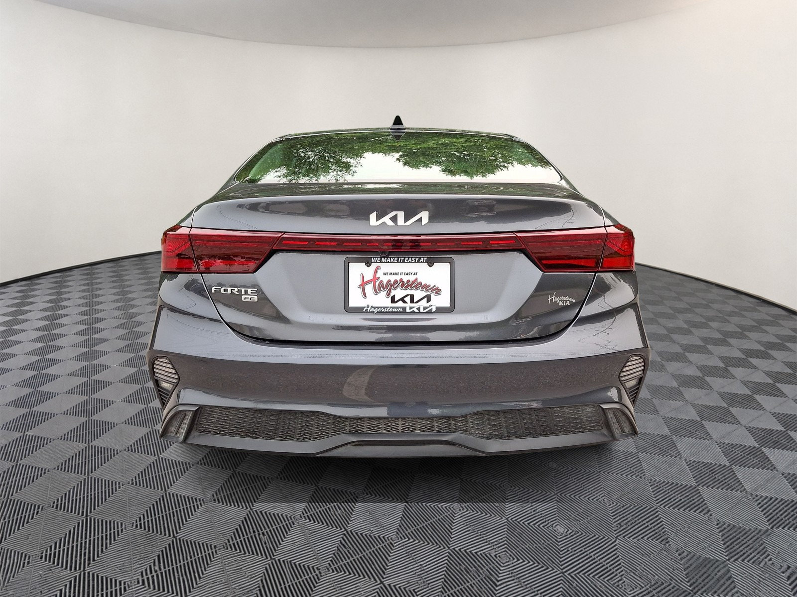 Certified 2024 Kia Forte LX FWD image 5