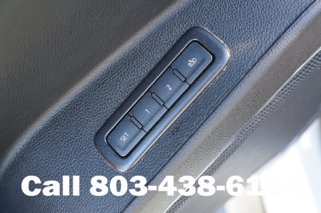 Used 2019 Chevrolet Tahoe LT w/ LT Signature Package AWD/4WD image 5