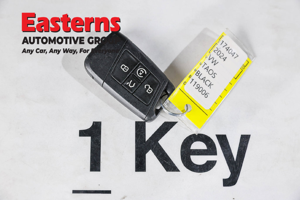 Used 2024 Volkswagen Taos SE AWD/4WD image 23