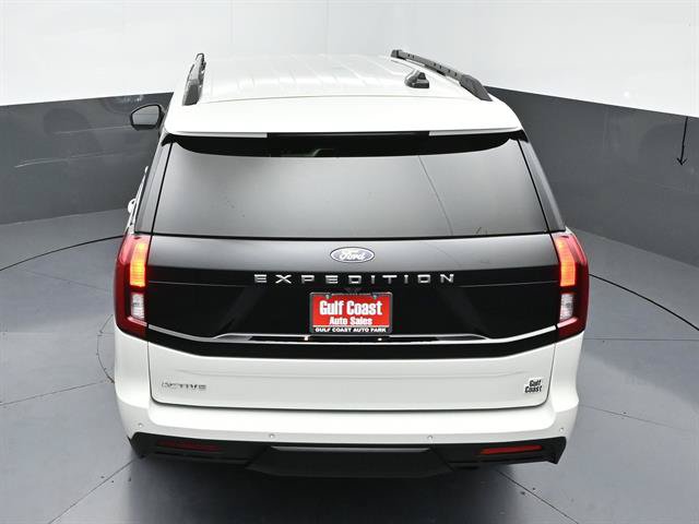 Certified 2026 Ford Expedition Active AWD/4WD image 41