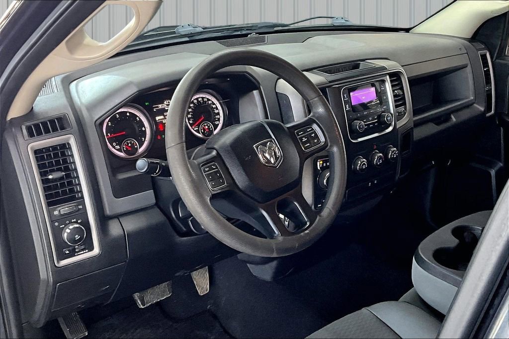 Used 2018 RAM 1500 Express AWD/4WD image 15