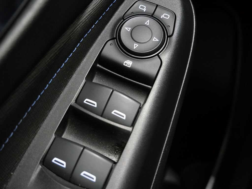 Used 2025 Buick Envista Sport Touring FWD image 13