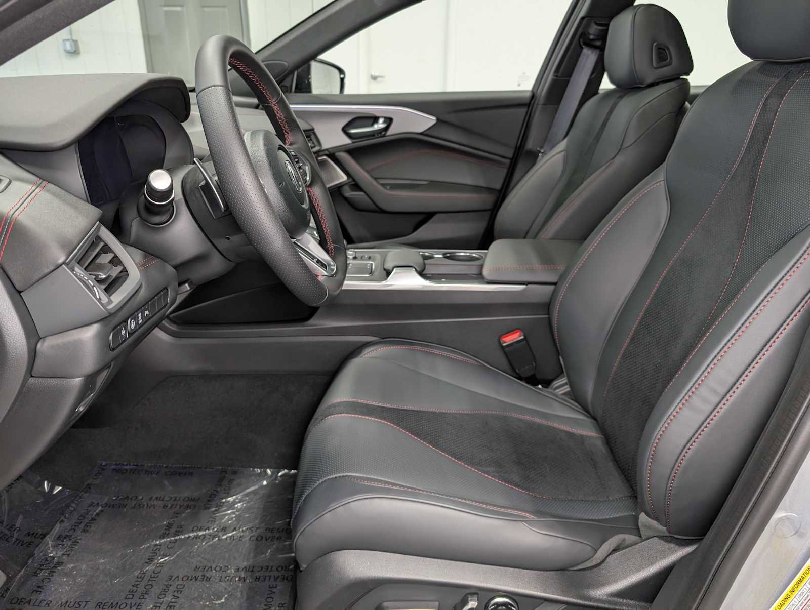 Used 2025 Acura TLX SH-AWD w/ A-SPEC Pkg image 4