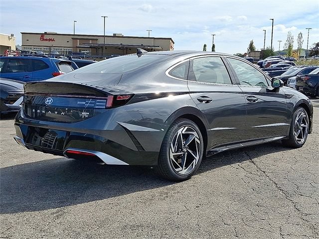 New 2026 Hyundai Sonata SEL AWD/4WD image 4