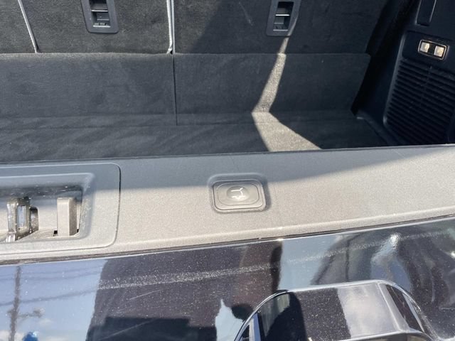 Used 2025 Ford Expedition Active AWD/4WD image 8