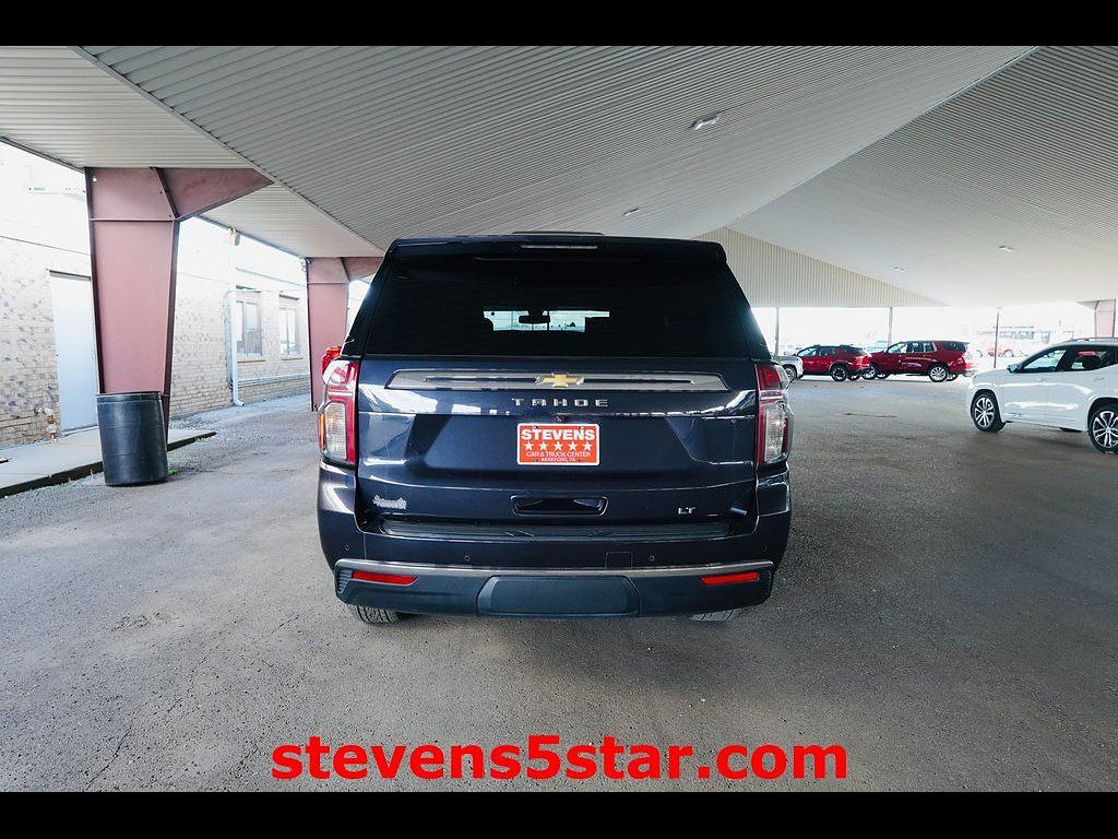 Used 2022 Chevrolet Tahoe LT w/ Luxury Package RWD image 4