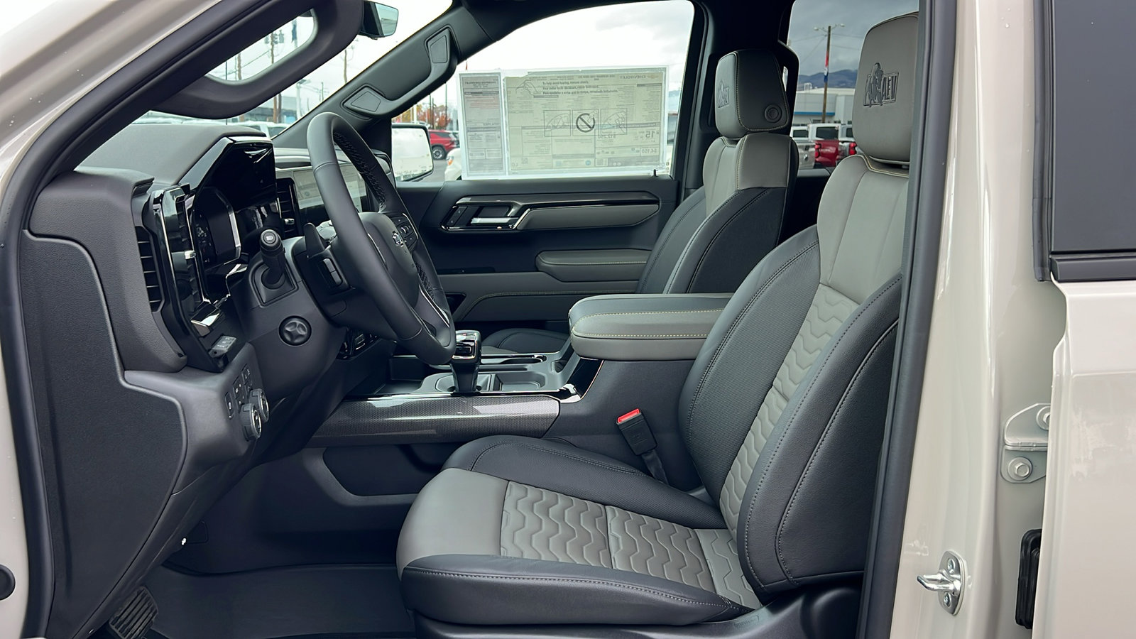 New 2026 Chevrolet Silverado 1500 ZR2 image 34