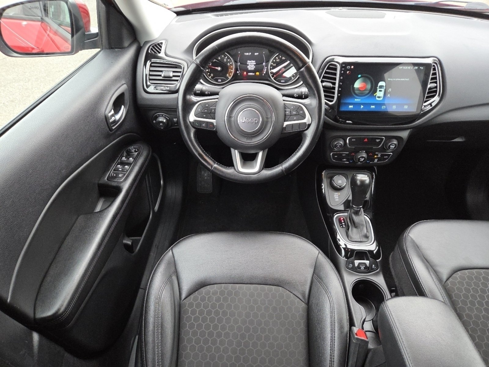 Used 2020 Jeep Compass Latitude AWD/4WD image 23