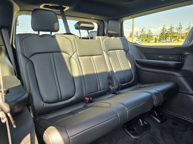 New 2026 Jeep Grand Wagoneer 4WD w/ Premium Group I image 15