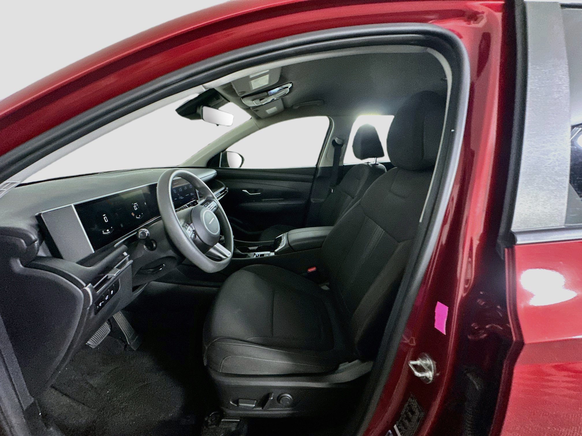 Used 2025 Hyundai Tucson SEL FWD image 13