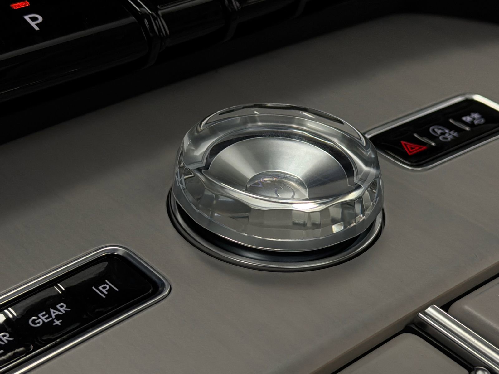 New 2026 Lincoln Navigator Reserve AWD/4WD image 33