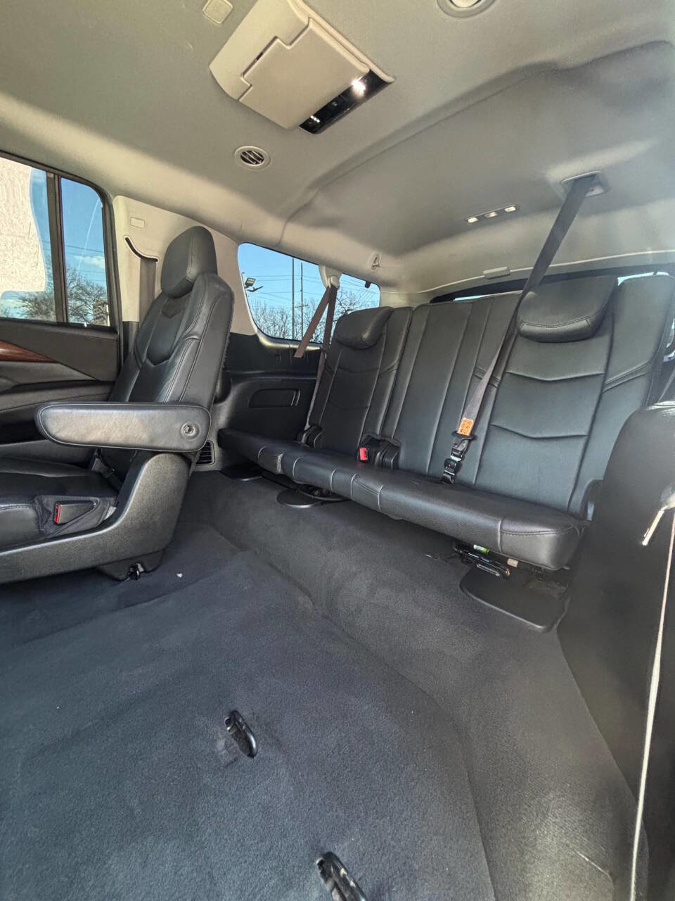 Used 2019 Cadillac Escalade ESV Luxury w/ LPO, Radiant Package image 15