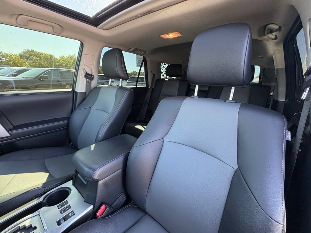 Used 2024 Toyota 4Runner SR5 Premium w/ Moonroof Package AWD/4WD image 13