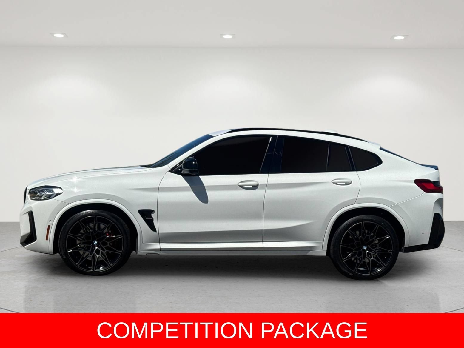 Used 2022 BMW X4 M w/ Competition Package AWD/4WD image 3