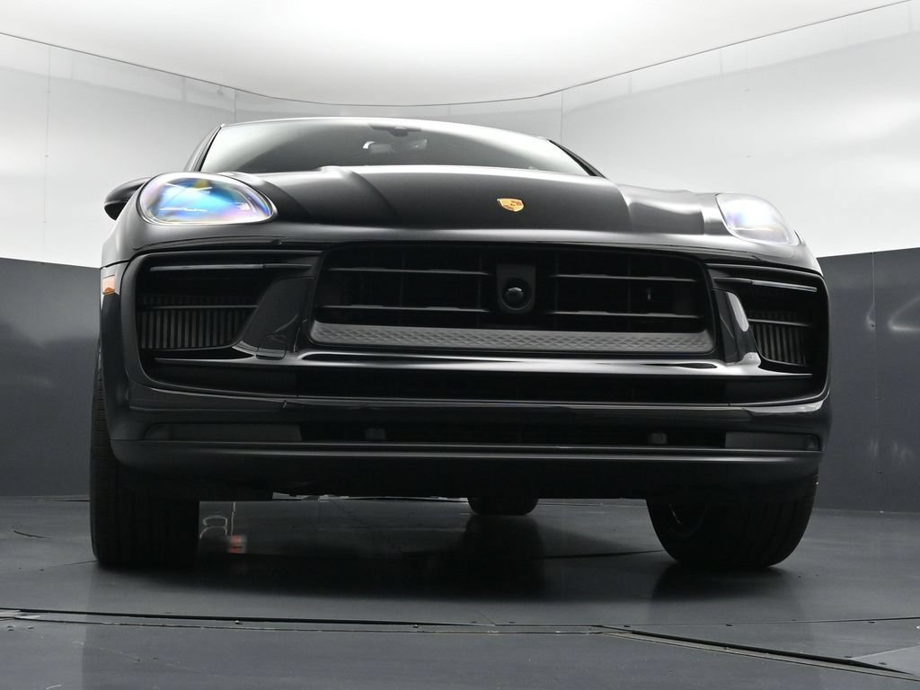 New 2026 Porsche Macan S AWD/4WD image 31