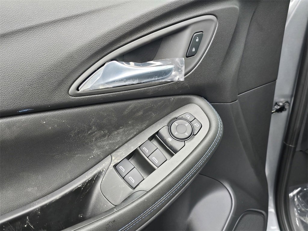 New 2026 Buick Encore GX Sport Touring image 12