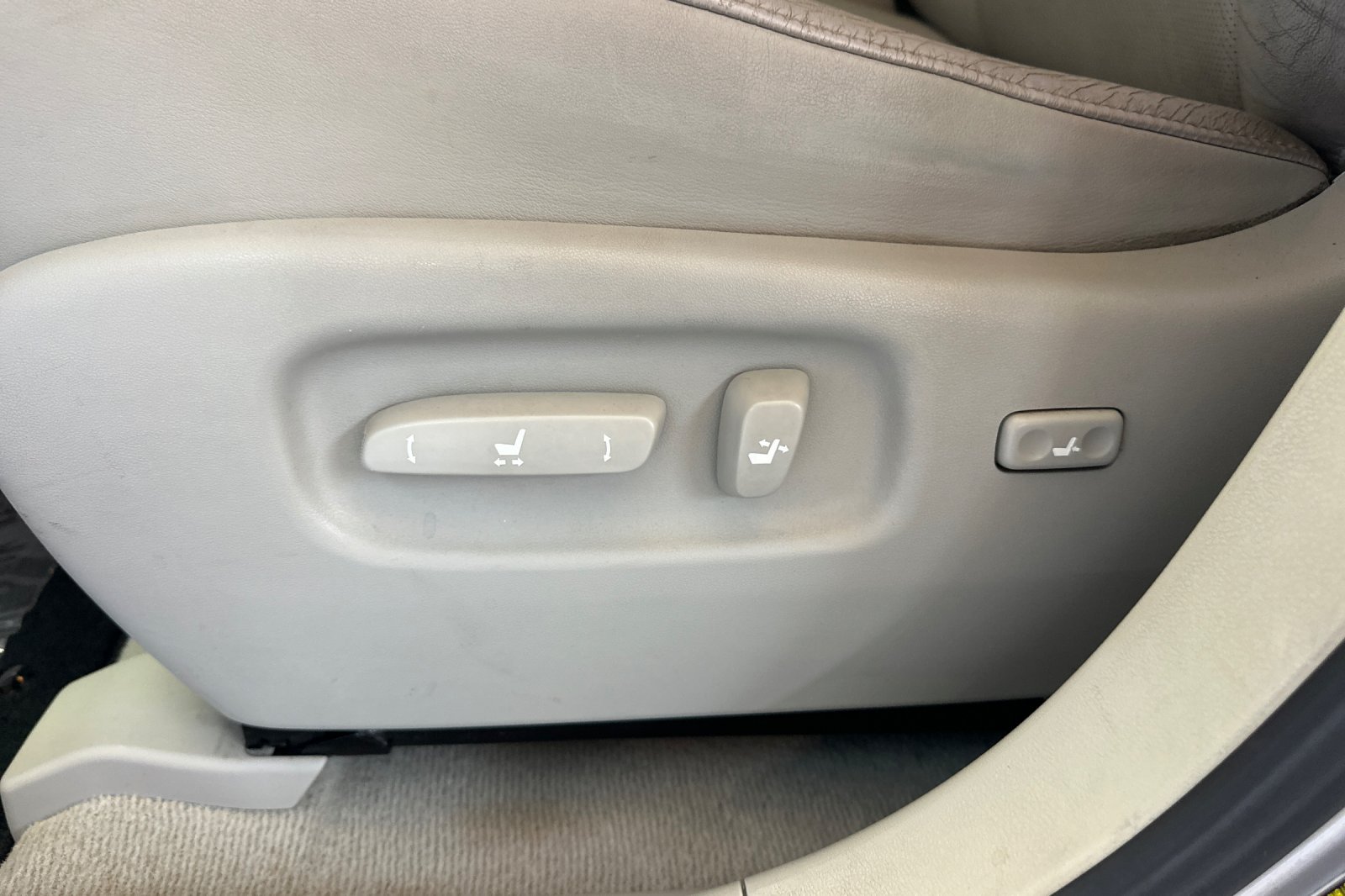 Used 2010 Lexus RX 350 AWD w/ Premium Pkg image 15