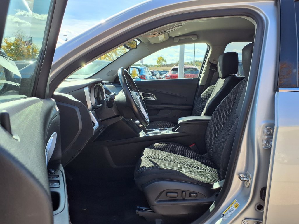 Used 2015 Chevrolet Equinox LT w/ Driver Convenience Package FWD image 14