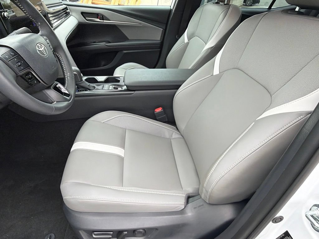 Certified 2026 Toyota Camry SE w/ Multimedia Upgrade Package FWD image 21