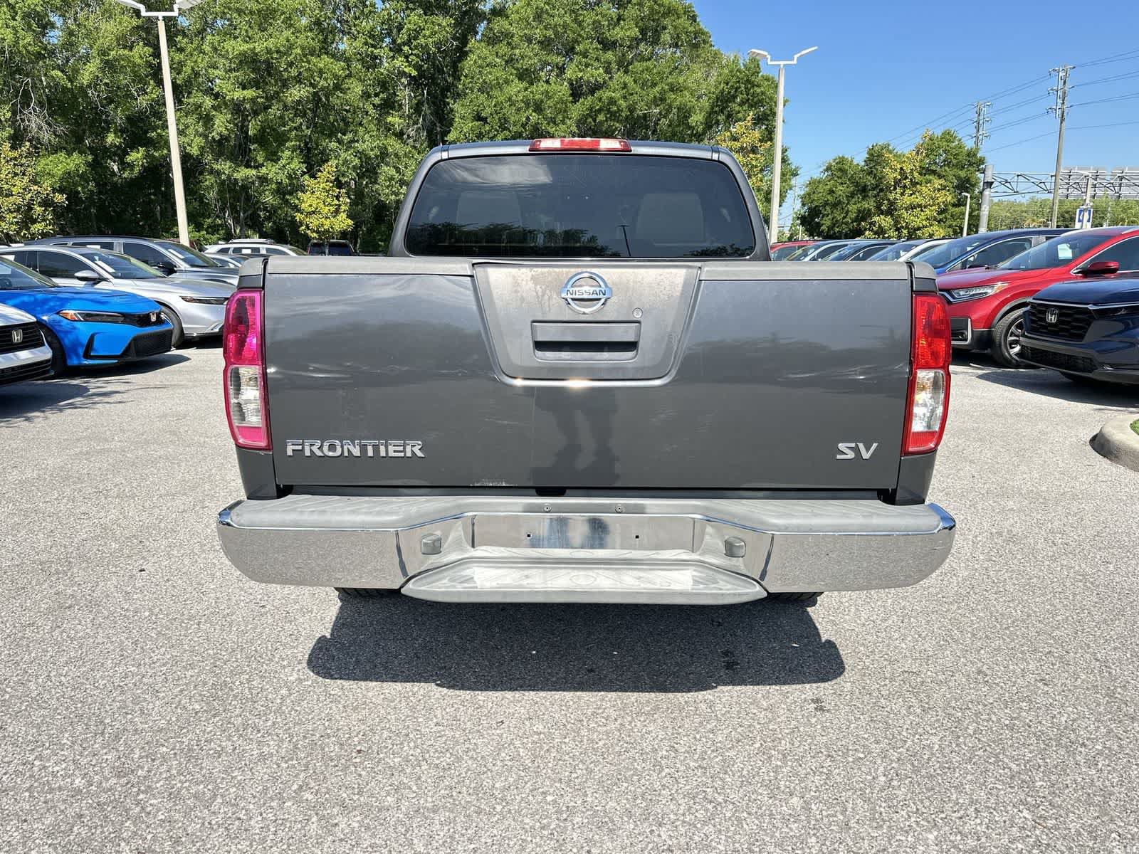 Used 2011 Nissan Frontier SV w/ SV Premium Utility Pkg RWD image 5