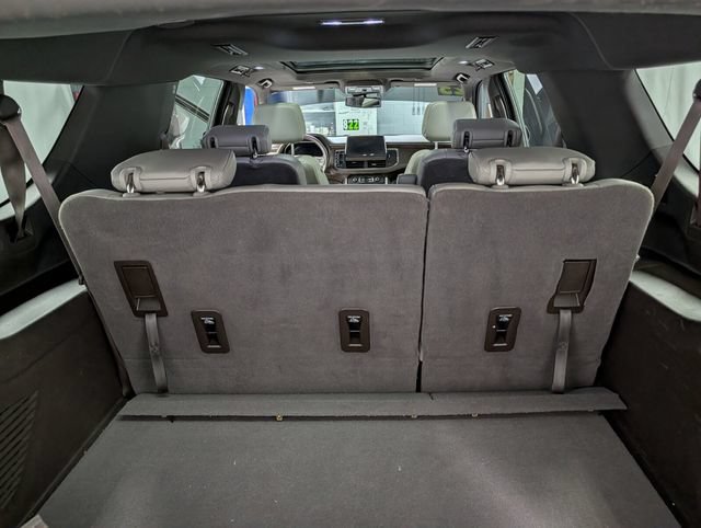 Certified 2023 Chevrolet Suburban Z71 AWD/4WD image 17