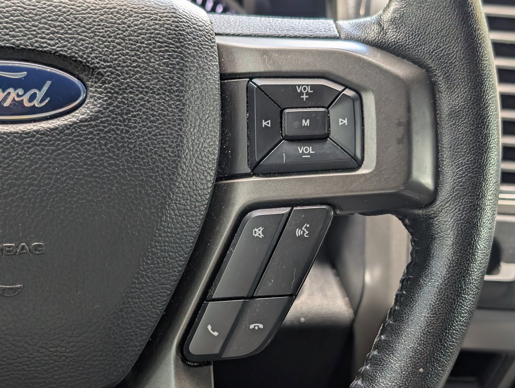 Used 2020 Ford Expedition Max XLT image 29