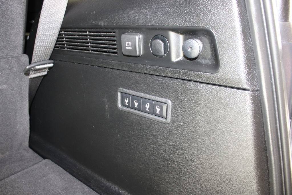 Used 2022 Jeep Wagoneer Series III w/ Rear Seat Entertainment Group AWD/4WD image 8