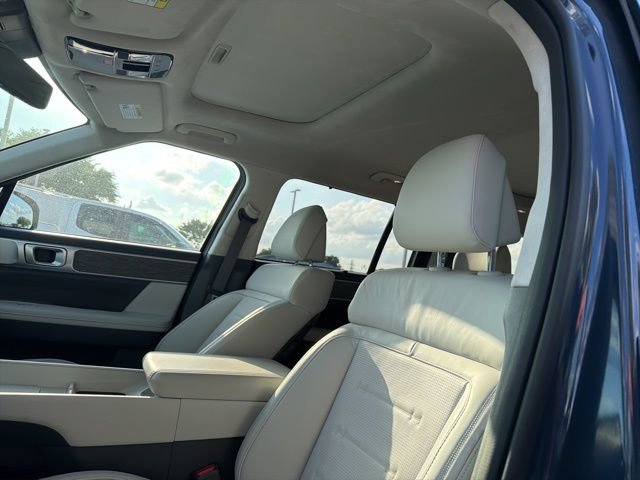 Certified 2026 Hyundai Santa Fe Calligraphy image 6