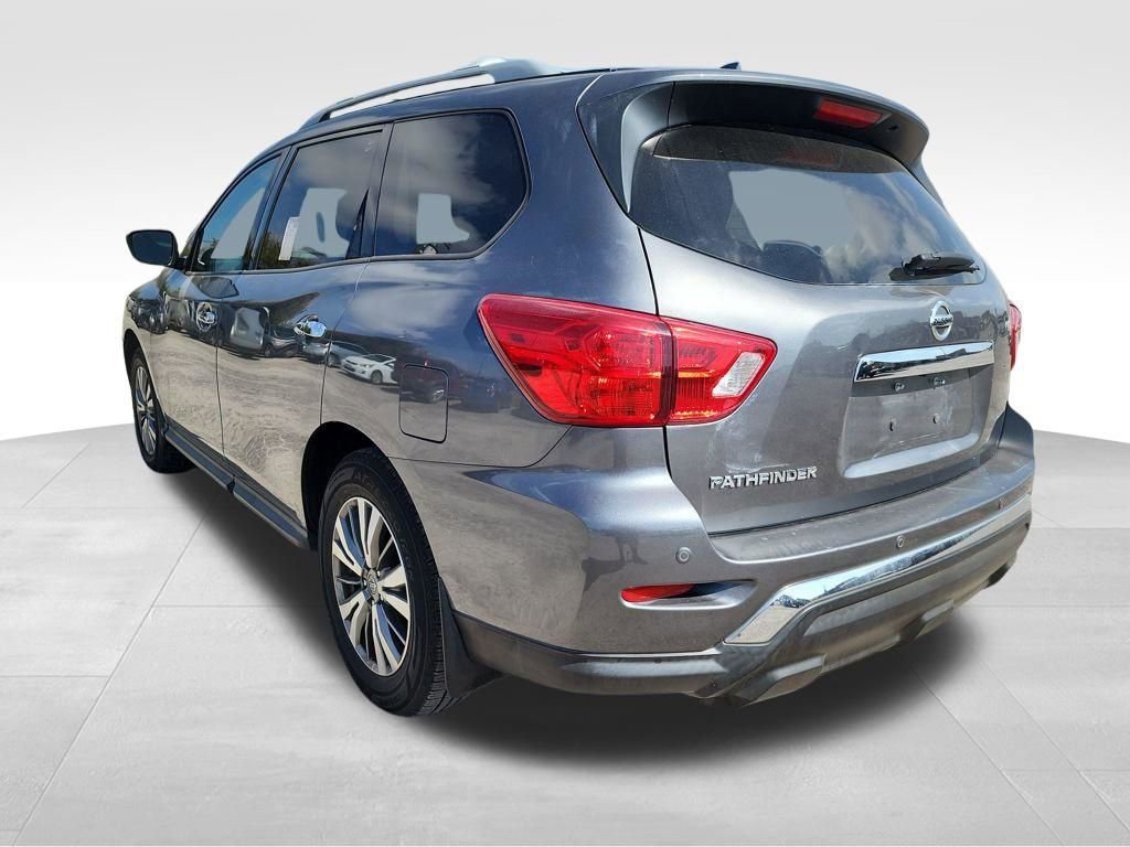 Used 2020 Nissan Pathfinder S image 6