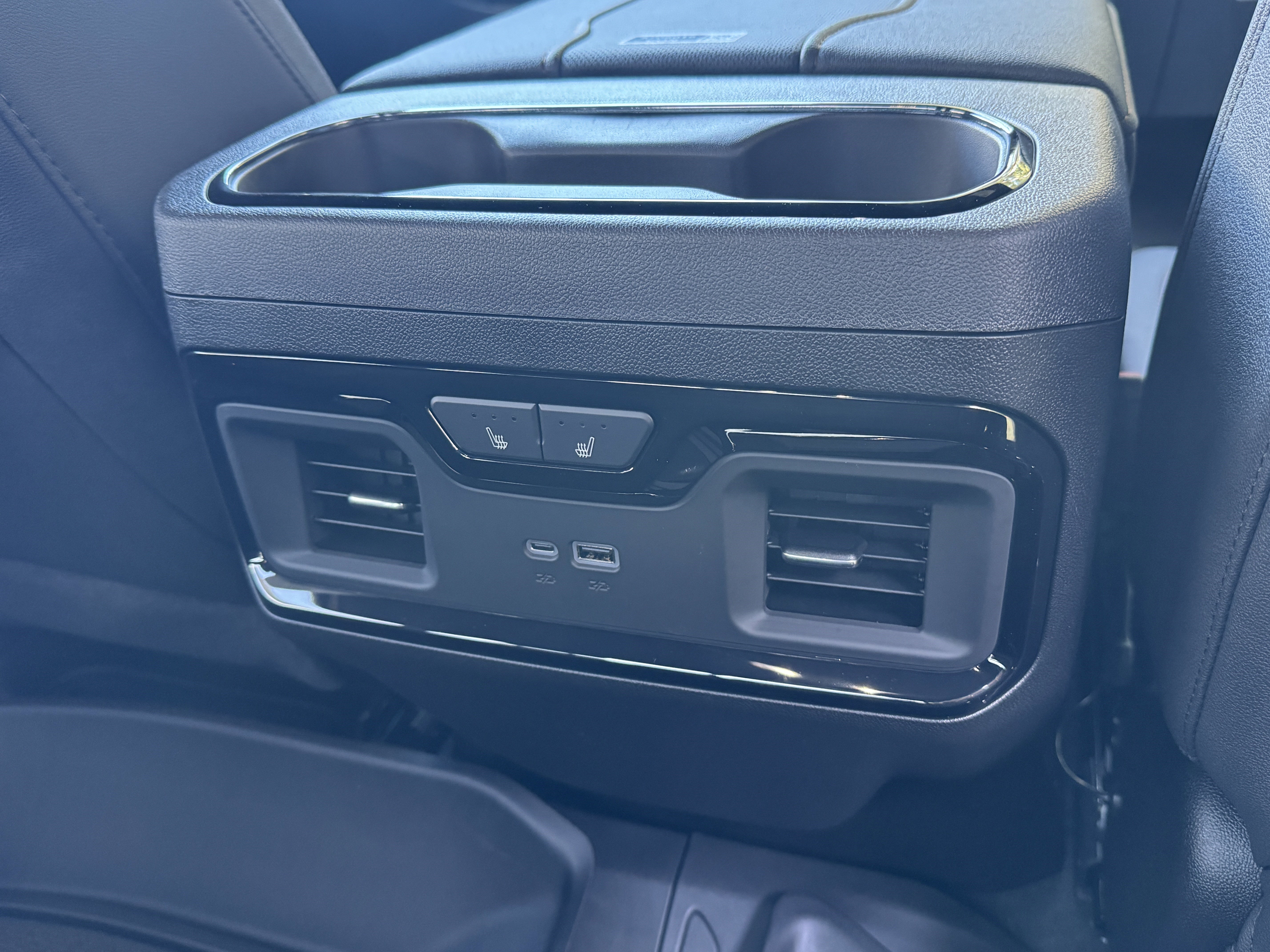 New 2026 GMC Sierra 1500 AT4 w/ Technology Package image 34