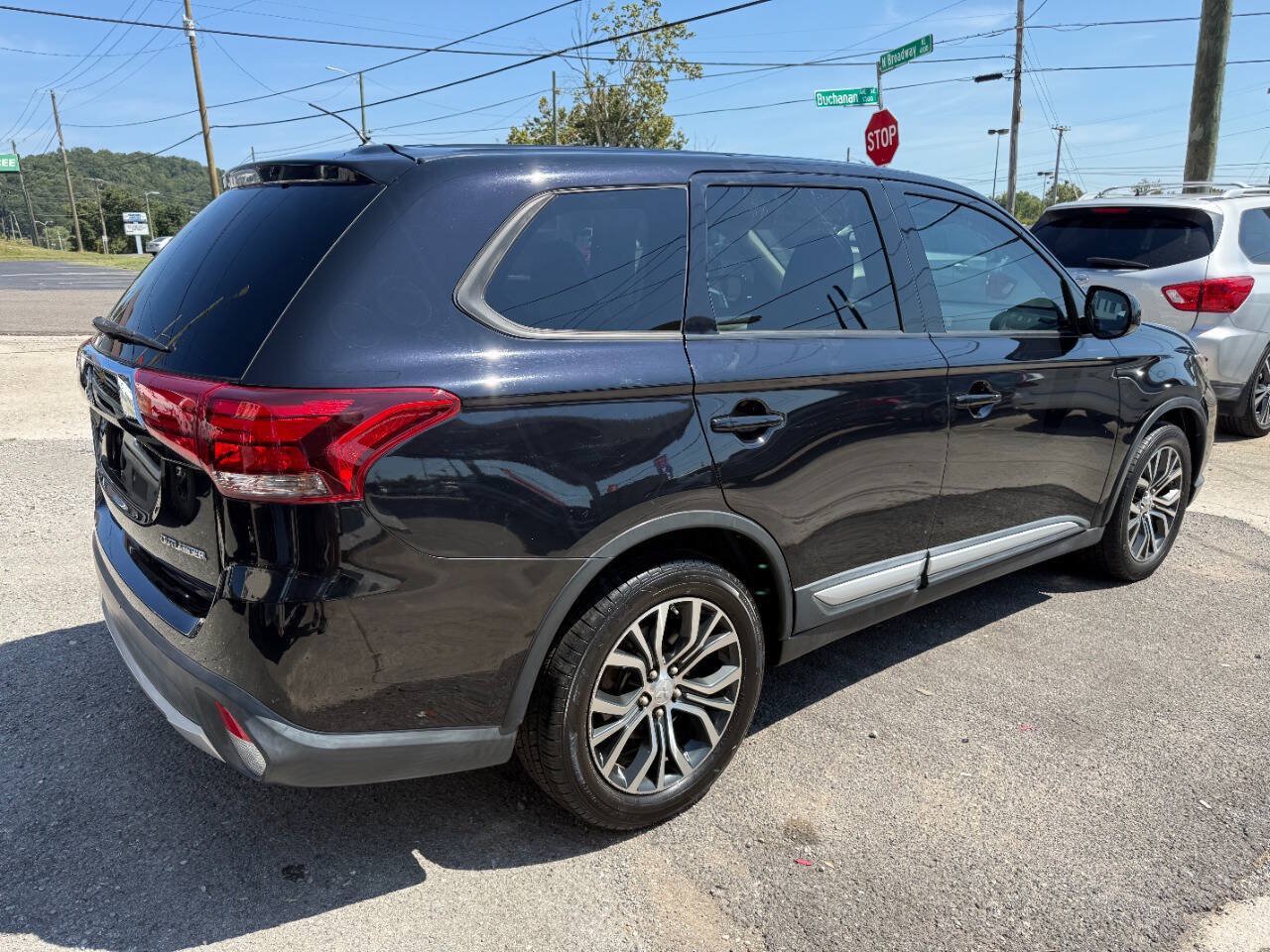 Used 2016 Mitsubishi Outlander ES FWD image 6
