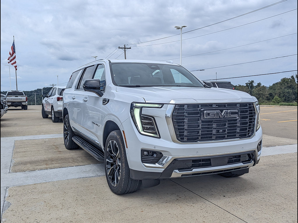 New 2026 GMC Yukon XL Denali w/ Advanced Technology Package AWD/4WD image 5