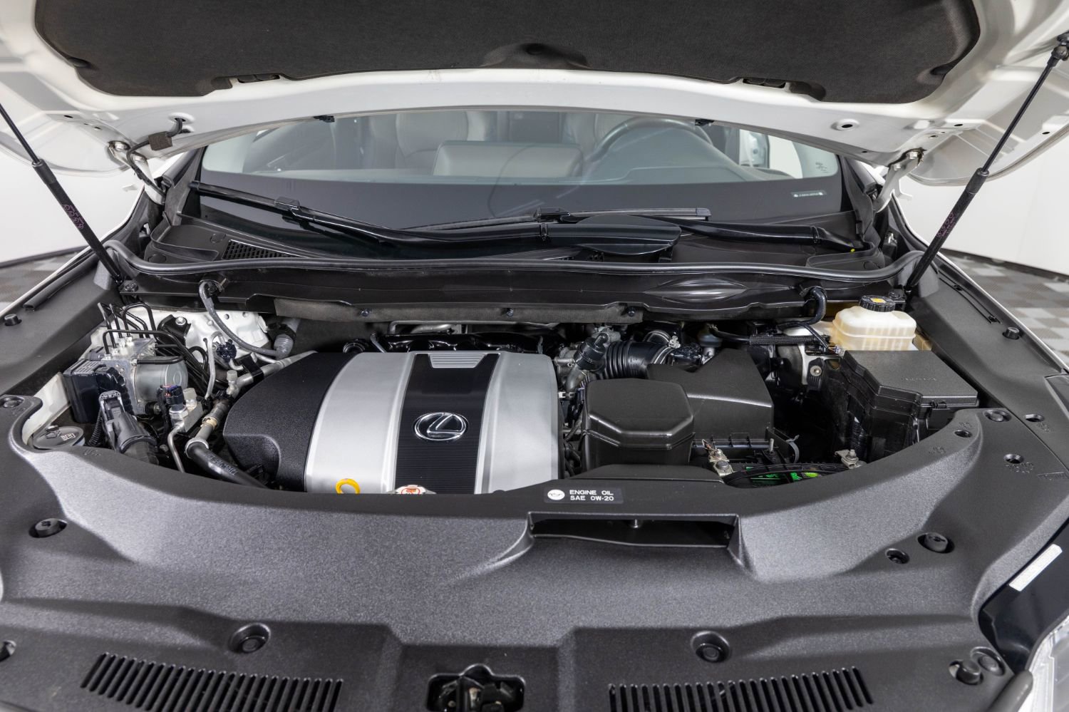 Used 2018 Lexus RX 350L Luxury image 47