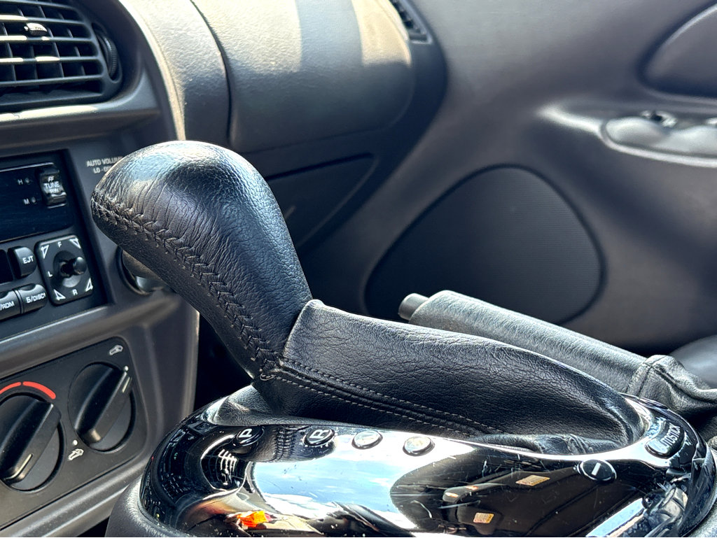 Used 2000 Plymouth Prowler image 15