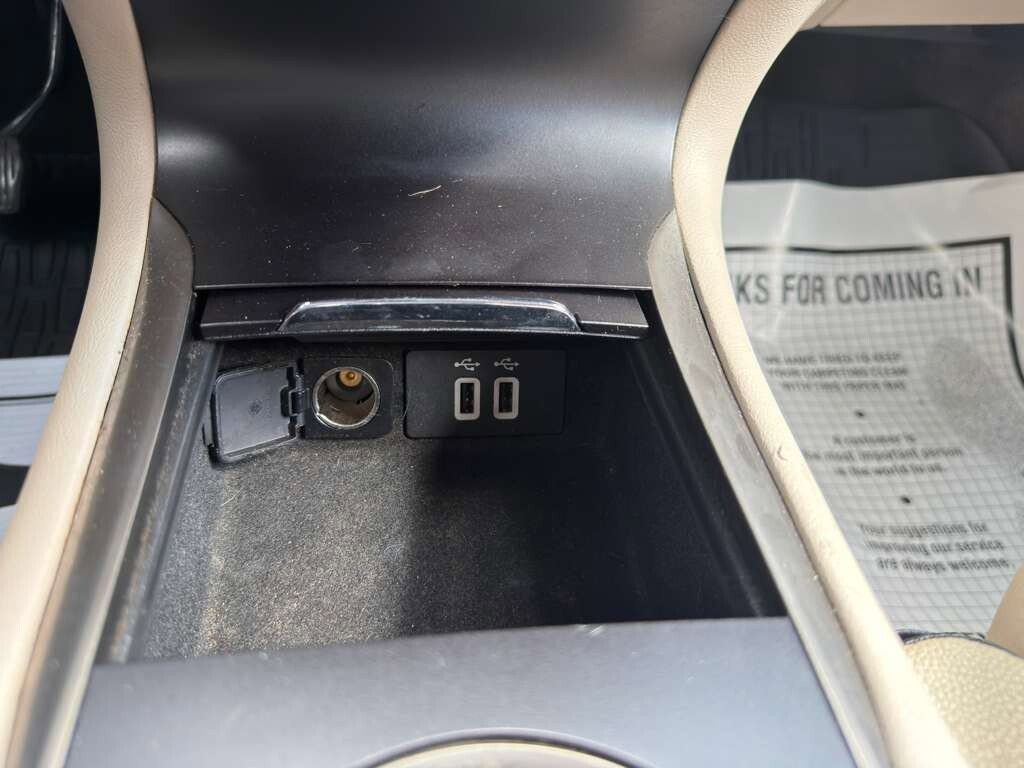 Used 2018 Lincoln MKC Reserve w/ Lincoln MKC Climate Package image 22