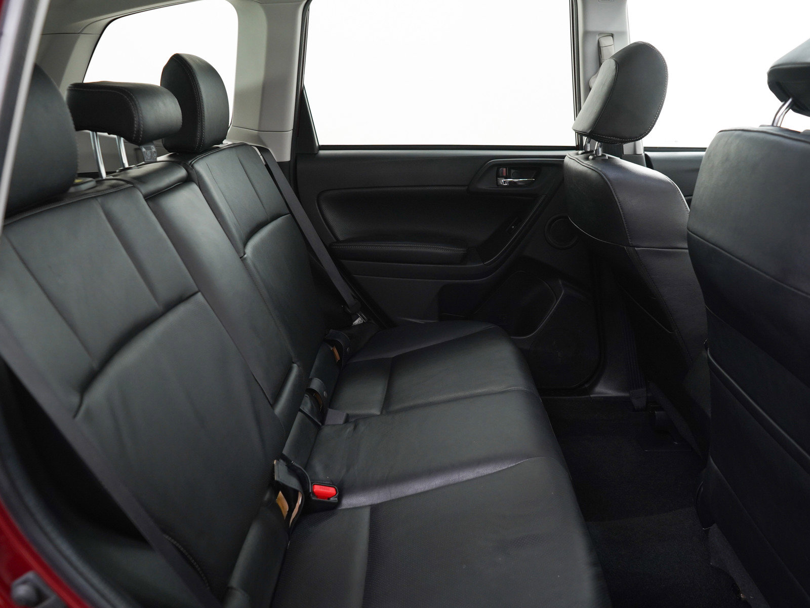 Used 2015 Subaru Forester 2.0XT Touring w/ Popular Package #2 image 12