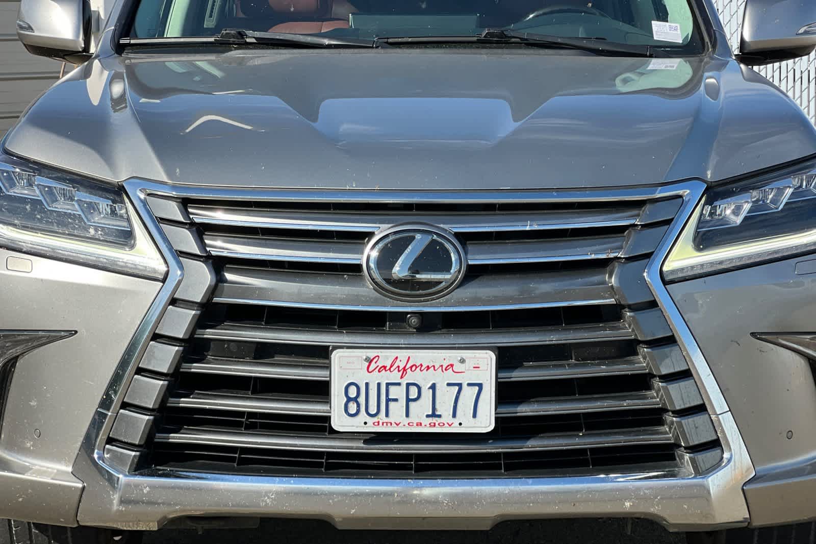 Used 2021 Lexus LX 570 4WD w/ Luxury Package image 15