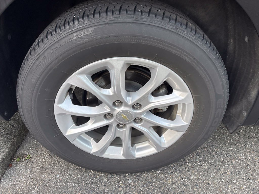 Used 2020 Chevrolet Equinox LT AWD/4WD image 17