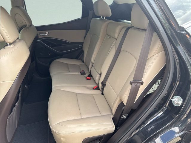 Used 2018 Hyundai Santa Fe Sport w/ Cargo Package FWD image 16