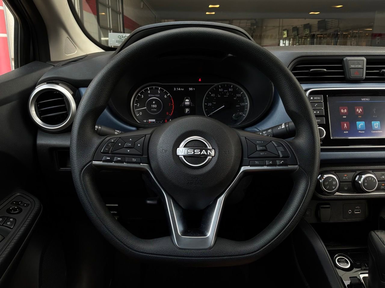 Used 2025 Nissan Versa SV FWD image 28