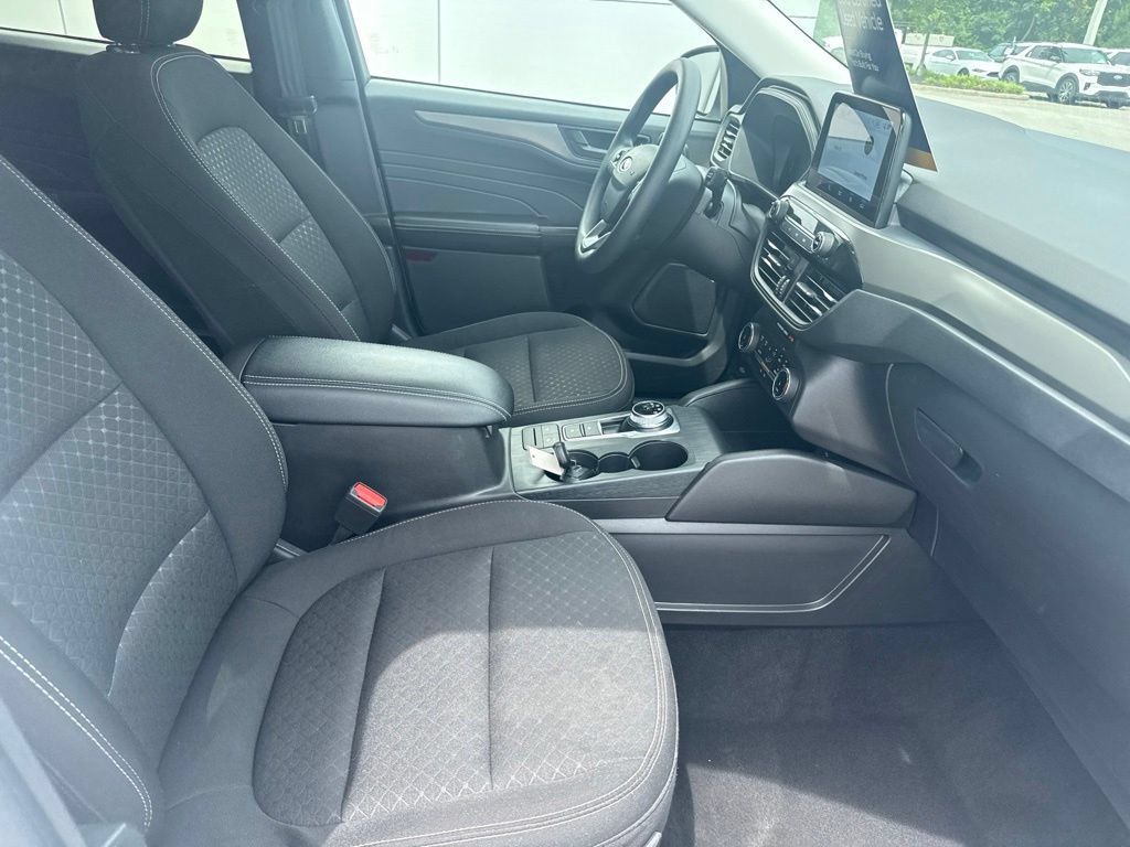 Certified 2025 Ford Escape Active FWD image 30