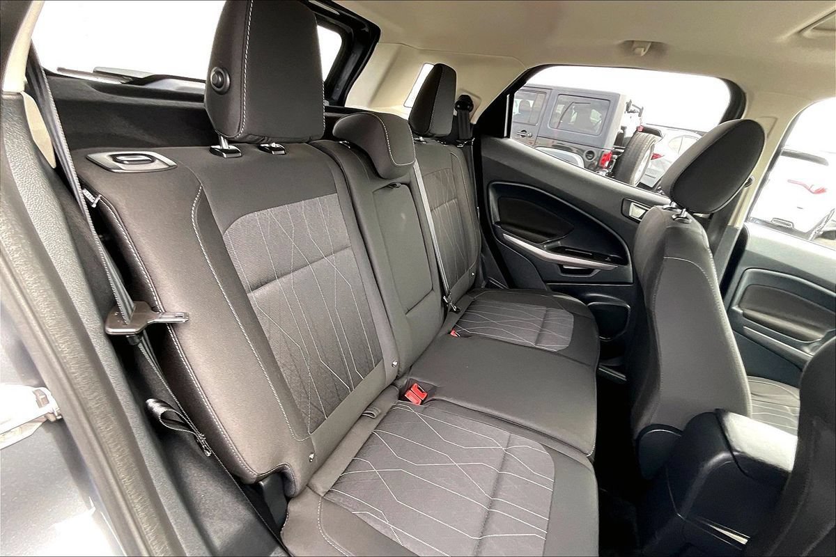 Used 2021 Ford EcoSport SE FWD image 10