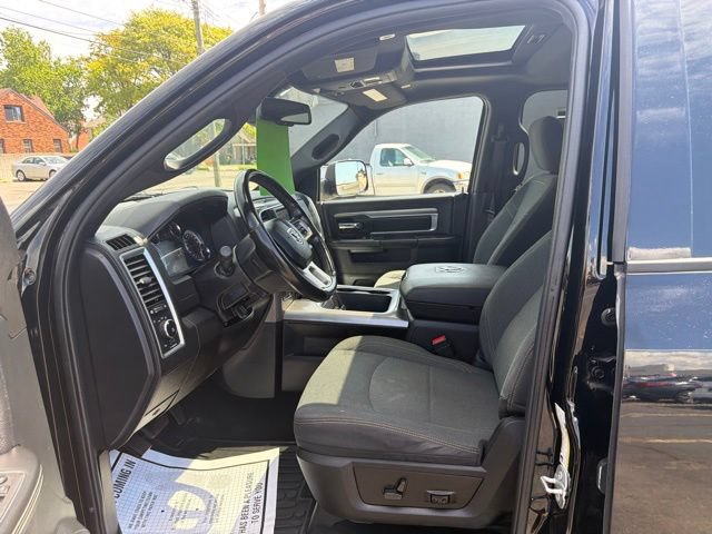Used 2023 RAM 1500 Classic Warlock AWD/4WD image 28