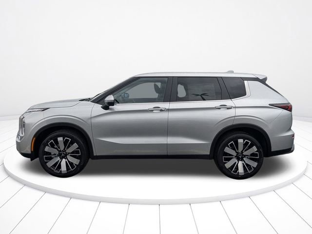 New 2026 Mitsubishi Outlander SE FWD image 6